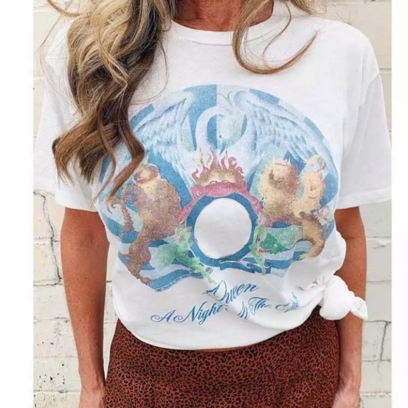 Queen A Night At The Opera Band Music Graphic Tee - Picture 2 of 3